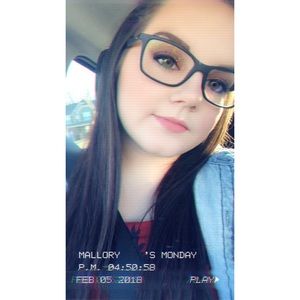 Meet your Posher, Mallory